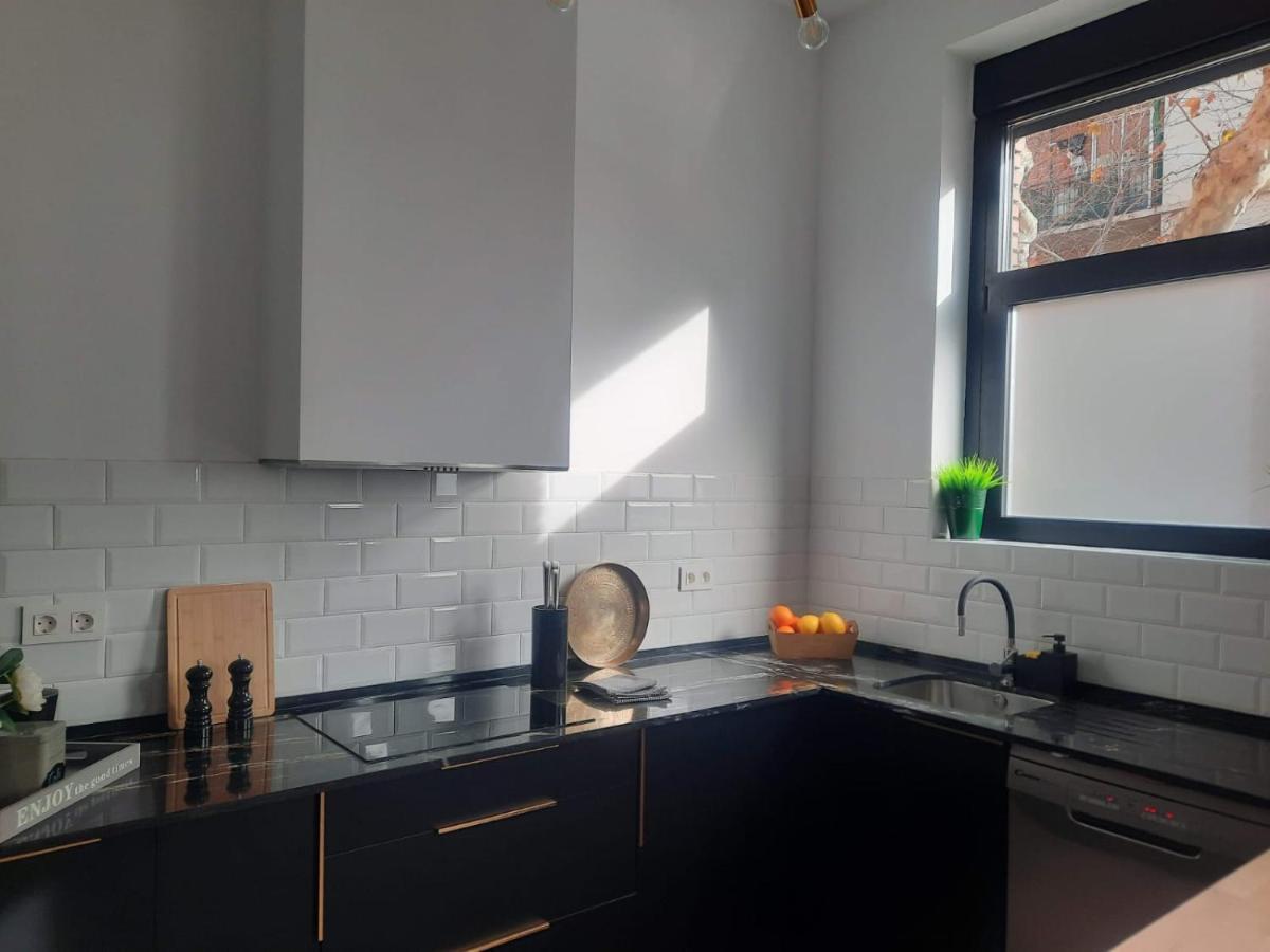 Colon 13 Apartment Zamora Bagian luar foto